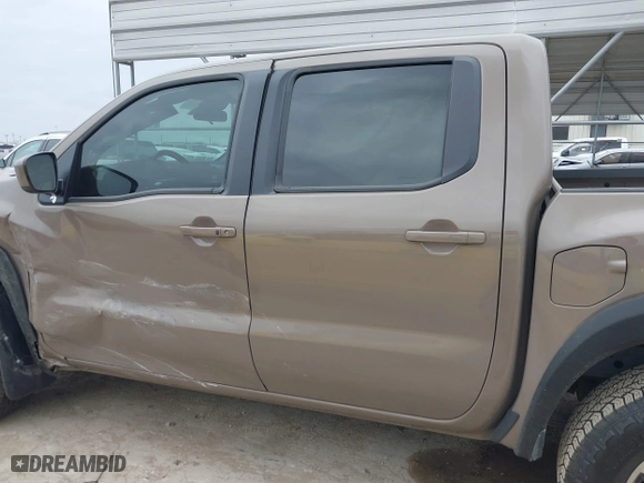 2024 Nissan Frontier PRO-4X with VIN 1N6ED1EK2RN670706, listed as a IAAI auction lot 41711898 with 13,386 mi miles. Bid and sale history available at carsss.com. Image 14.