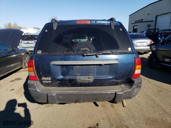 2003 Jeep Grand Cherokee Laredo with VIN 1J4GW48S13C588269, listed as a Copart auction lot 42303735 with 205,121 mi miles and Salvage Title. Bid and sale history available at carsss.com. Image 6.