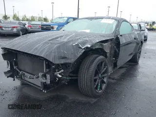 2019 Ford Mustang EcoBoost z VIN 1FA6P8TH2K5143582, wystawiony jako IAAI lot #42172259 z przebiegiem 53 614 mil mil oraz . Historia ofert i sprzedaży dostępna na DreamBid. Obrazek 19.