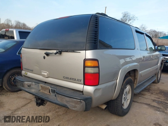 2005 Chevrolet Suburban LS with VIN 3GNEC16Z85G157682, listed as a IAAI auction lot 41508025 with 257,001 mi miles and . Bid and sale history available at DreamBid. Image 4.