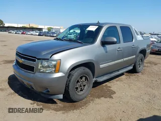 2007 Chevrolet Avalanche 3LT z VIN 3GNFK12327G176420, wystawiony jako IAAI lot #42476613 z przebiegiem Nie podano mil oraz . Historia ofert i sprzedaży dostępna na DreamBid. Obrazek 2.