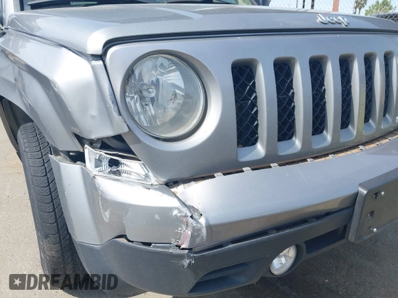 2017 Jeep Patriot Latitude with VIN 1C4NJPFBXHD182248, listed as a IAAI auction lot 41981701 with 82,466 mi miles and . Bid and sale history available at DreamBid. Image 18.