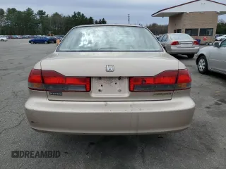 2001 Honda Accord LX z VIN 1HGCG665X1A050254, wystawiony jako Copart lot #51138965 z przebiegiem 178 741 mil mil oraz Szkoda całkowita • Salvage title. Historia ofert i sprzedaży dostępna na DreamBid. Obrazek 6.