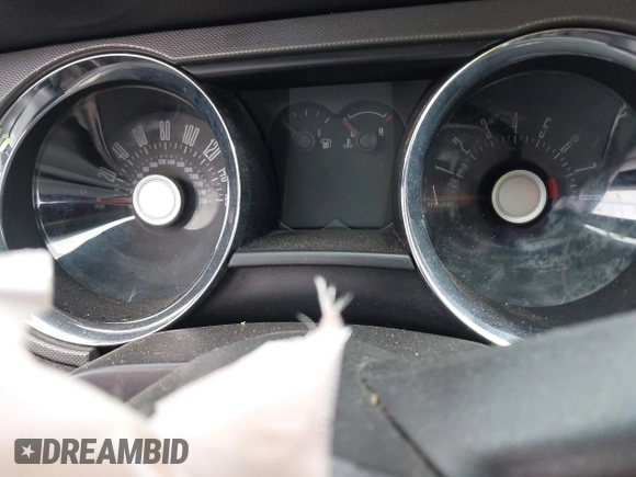 2012 Ford Mustang Premium with VIN 1ZVBP8AM4C5285696, listed as a IAAI auction lot 42465296 with 143,387 mi miles and . Bid and sale history available at DreamBid. Image 7.