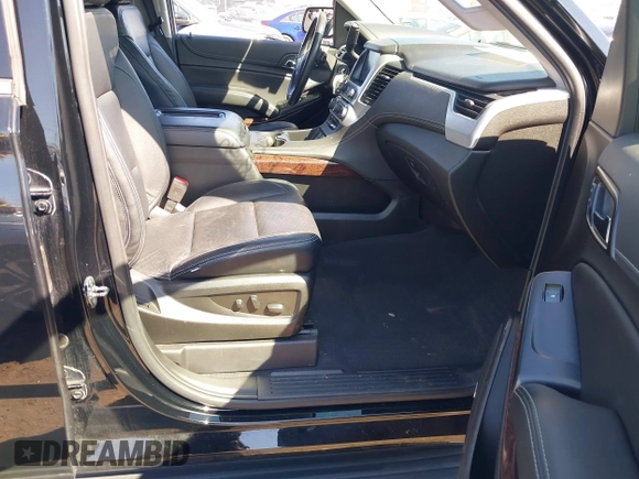 2020 GMC Yukon SLE with VIN 1GKS2AKC6LR149341, listed as a IAAI auction lot 41753055 with 147,483 mi miles. Bid and sale history available at carsss.com. Image 5.