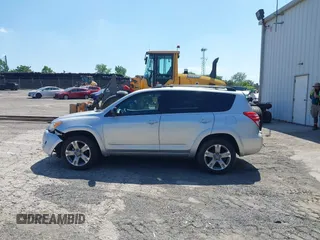 2010 Toyota RAV4 Sport with VIN 2T3RF4DV8AW044120, listed as a IAAI auction lot 42216673 with 203,795 mi miles and . Bid and sale history available at DreamBid. Image 15.