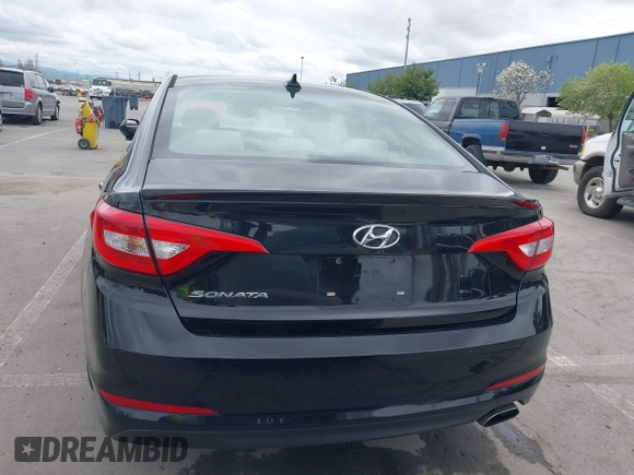 2016 Hyundai Sonata SE with VIN 5NPE24AFXGH401286, listed as a IAAI auction lot 41969686 with 134,592 mi miles and . Bid and sale history available at carsss.com. Image 16.
