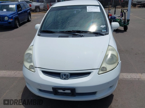 2007 Honda Fit with VIN JHMGD38497S019980, listed as a IAAI auction lot 41955046 with 120,575 mi miles. Bid and sale history available at carsss.com. Image 6.