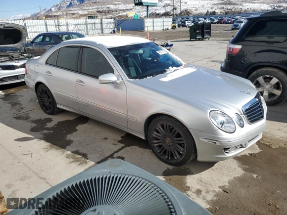 2007 Mercedes-Benz E-Class 3.5L with VIN WDBUF87X27X214750, listed as a Copart auction lot 49514575 with 174,551 mi miles and Clean Title. Bid and sale history available at carsss.com. Image 4.
