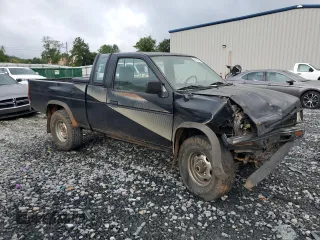 1988 Nissan Hardbody E z VIN 1N6ND16Y4JC384522, wystawiony jako Copart lot #64570204 z przebiegiem 10 784 mil mil oraz Szkody całkowita. Historia ofert i sprzedaży dostępna na DreamBid. Obrazek 4.