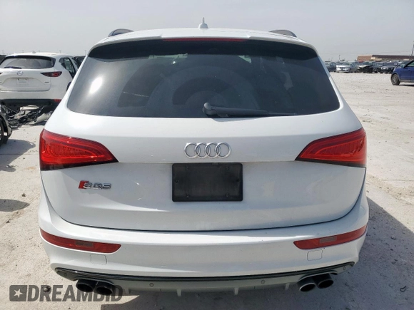 2016 Audi SQ5 Premium Plus with VIN WA1CCAFP0GA015076, listed as a Copart auction lot 57091295 with 136,573 mi miles and Salvage title. Bid and sale history available at DreamBid. Image 6.