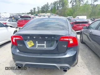 2017 Volvo S60 Dynamic with VIN YV126MFL8H2425928, listed as a IAAI auction lot 41994829 with 74,040 mi miles. Bid and sale history available at carsss.com. Image 16.