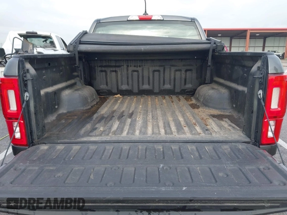 2019 Ford Ranger XL z VIN 1FTER4FH7KLB21674, wystawiony jako IAAI lot #42115937 z przebiegiem 43 912 mil mil oraz . Historia ofert i sprzedaży dostępna na DreamBid. Obrazek 17.