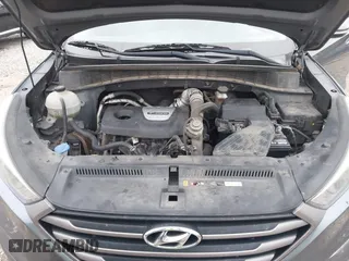 2016 Hyundai Tucson Sport with VIN KM8J33A21GU254828, listed as a IAAI auction lot 41297692 with 134,394 mi miles. Bid and sale history available at carsss.com. Image 10.