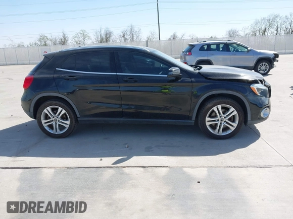 2018 Mercedes-Benz GLA 250 z VIN WDCTG4EB2JJ392706, wystawiony jako IAAI lot #41841122 z przebiegiem 134 197 mil mil oraz . Historia ofert i sprzedaży dostępna na DreamBid. Obrazek 13.