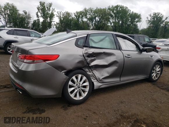 2016 Kia Optima EX z VIN 5XXGU4L3XGG071893, wystawiony jako Copart lot #62540165 z przebiegiem 12 781 mil mil oraz Szkoda całkowita • Salvage title. Historia ofert i sprzedaży dostępna na DreamBid. Obrazek 3.
