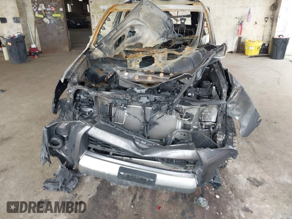 2021 Toyota 4Runner TRD Off Road Premium z VIN JTERU5JR3M5844835, wystawiony jako IAAI lot #41975869 z przebiegiem 14 892 mil mil oraz . Historia ofert i sprzedaży dostępna na DreamBid. Obrazek 6.
