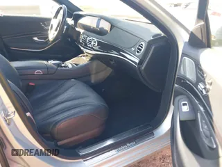 2018 Mercedes-Benz S 560 with VIN WDDUG8DB6JA421486, listed as a IAAI auction lot 41784582 with 21,379 mi miles and . Bid and sale history available at carsss.com. Image 5.