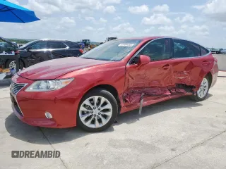2013 Lexus ES 300h with VIN JTHBW1GGXD2021902, listed as a Copart auction lot 61484485 with 121,498 mi miles and Salvage title. Bid and sale history available at DreamBid. Image 1.