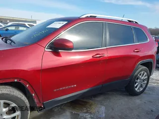 2015 Jeep Cherokee Latitude with VIN 1C4PJLCB8FW612284, listed as a IAAI auction lot 41578838 with 101,458 mi miles and . Bid and sale history available at DreamBid. Image 15.
