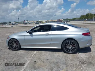 2017 Mercedes-Benz C 300 with VIN WDDWJ4JBXHF531168, listed as a IAAI auction lot 41923352 with 82,262 mi miles and . Bid and sale history available at carsss.com. Image 14.