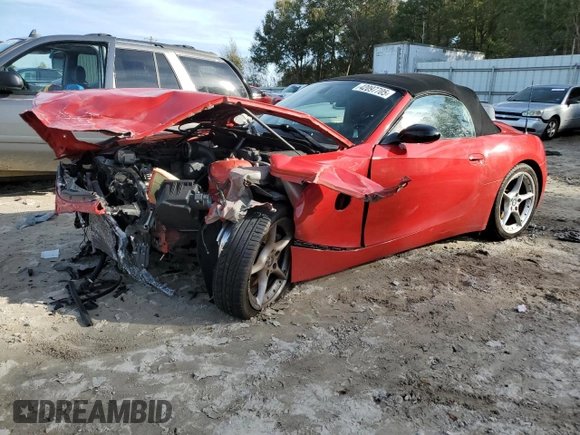 2006 BMW Z4 3.0si with VIN 4USBU53546LX02065, listed as a Copart auction lot 42097705 with 0 mi miles and Salvage Title. Bid and sale history available at carsss.com. Image 1.