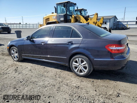 2011 Mercedes-Benz E with VIN WDDHF8HB6BA398968, listed as a Copart auction lot 56238635 with 156,791 mi miles and Clean Title. Bid and sale history available at DreamBid. Image 2.