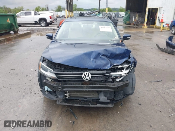 2011 Volkswagen Jetta SEL z VIN 3VWLZ7AJ2BM102447, wystawiony jako IAAI lot #42312584 z przebiegiem 103 392 mil mil oraz . Historia ofert i sprzedaży dostępna na DreamBid. Obrazek 13.