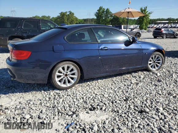 2011 BMW 3 Series 335i xDrive with VIN WBAKF9C5XBE671892, listed as a Copart auction lot 52422964 with 82,884 mi miles and Salvage Title. Bid and sale history available at carsss.com. Image 3.