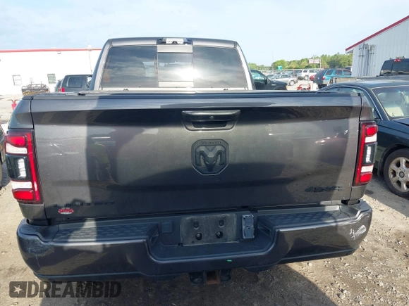 2022 Ram 2500 Limited with VIN 3C6UR5TL9NG195293, listed as a IAAI auction lot 42023716 with 48,702 mi miles and . Bid and sale history available at DreamBid. Image 16.