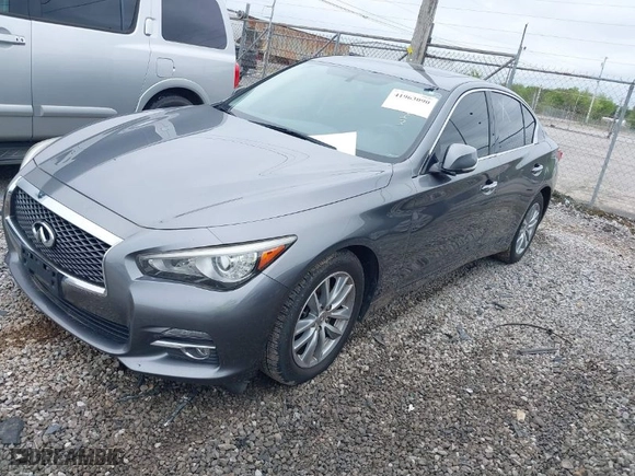 2015 Infiniti Q50 Premium with VIN JN1BV7AR6FM400309, listed as a IAAI auction lot 41963090 with 185,751 mi miles. Bid and sale history available at carsss.com. Image 2.