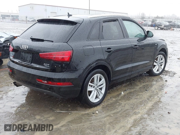 2018 Audi Q3 Premium with VIN WA1ECCFS1JR027495, listed as a IAAI auction lot 41568539 with 91,100 mi miles. Bid and sale history available at carsss.com. Image 4.