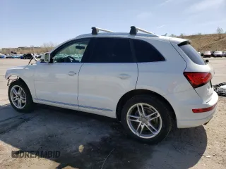 2014 Audi Q5 Premium Plus with VIN WA1LFAFPXEA057288, listed as a Copart auction lot 52636095 with 133,401 mi miles and Salvage Title. Bid and sale history available at carsss.com. Image 2.