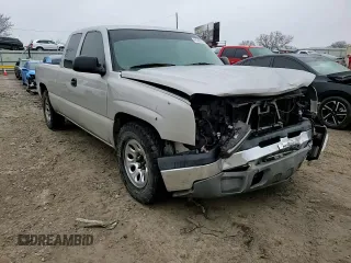 2005 Chevrolet Silverado 1500 LS with VIN 2GCEC19TX51207426, listed as a Copart auction lot 44393255 with 259,005 mi miles and Salvage Title. Bid and sale history available at DreamBid. Image 11.