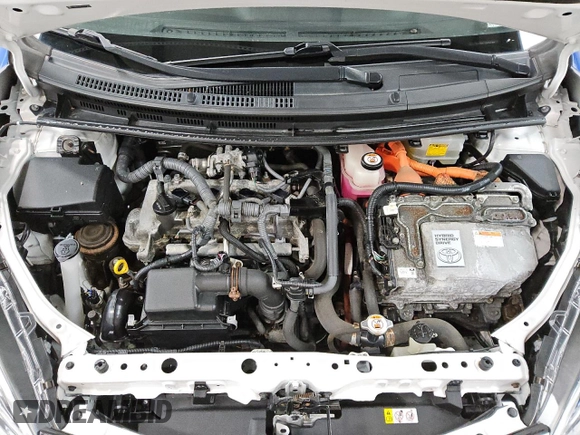 2018 Toyota Prius One with VIN JTDKDTB39J1615454, listed as a Copart auction lot 52724695 with 53,806 mi miles and Clean Title. Bid and sale history available at DreamBid. Image 11.