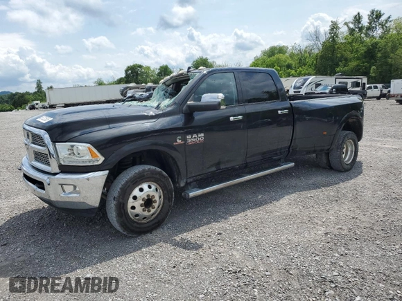 2018 Ram 3500 Laramie z VIN 3C63RRJL0JG320889, wystawiony jako Copart lot #56722505 z przebiegiem 213 976 mil mil oraz Szkoda całkowita • Salvage title. Historia ofert i sprzedaży dostępna na DreamBid. Obrazek 1.