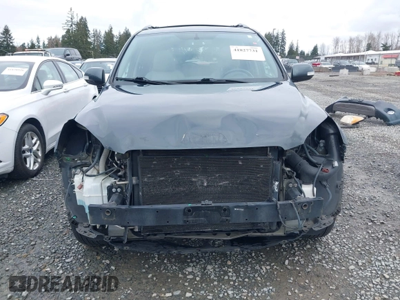 2009 Toyota RAV4 Ltd with VIN JTMBK31V39D006959, listed as a IAAI auction lot 41827731 with 191,481 mi miles. Bid and sale history available at carsss.com. Image 6.