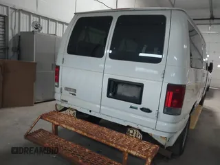 2014 Ford Econoline Passenger XL с VIN 1FBNE3BL2EDA82334, выставлен на аукционе IAAI как лот 42314725 с пробегом 86 887 миль миль и . История ставок и продаж доступна на DreamBid. Изображение 16.