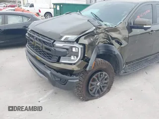 2024 Ford Ranger Raptor with VIN 1FTER4LR2RLE05950, listed as a IAAI auction lot 41590870 with 10,891 mi miles. Bid and sale history available at carsss.com. Image 6.