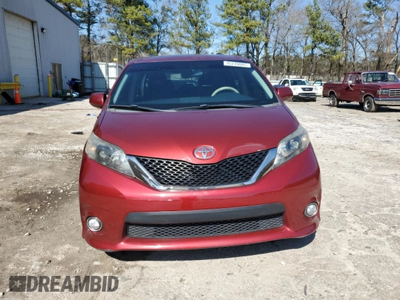 2014 Toyota Sienna SE with VIN 5TDXK3DC2ES518694, listed as a Copart auction lot 45270805 with 170,824 mi miles and Salvage Title. Bid and sale history available at DreamBid. Image 5.