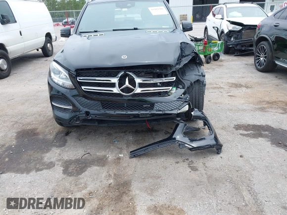 2017 Mercedes-Benz GLE 350 with VIN 4JGDA5JB5HA962825, listed as a IAAI auction lot 42412786 with 98,905 mi miles and . Bid and sale history available at DreamBid. Image 6.