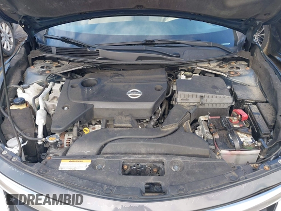 2014 Nissan Altima 2.5 S with VIN 1N4AL3AP4EC127936, listed as a IAAI auction lot 42031585 with 230,630 mi miles. Bid and sale history available at carsss.com. Image 10.