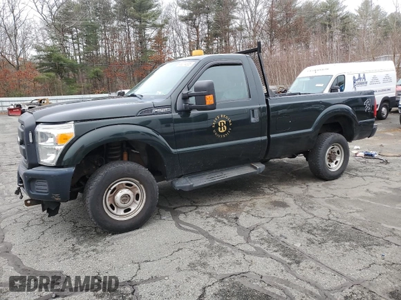 2014 Ford F-250 XL with VIN 1FTBF2B69EEA26787, listed as a Copart auction lot 49214335 with 62,142 mi miles and Salvage title. Bid and sale history available at DreamBid. Image 1.
