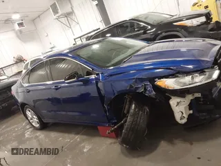 2016 Ford Fusion SE with VIN 3FA6P0HD0GR250545, listed as a IAAI auction lot 41295405 with 173,414 mi miles. Bid and sale history available at carsss.com. Image 14.