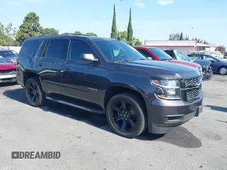 2017 Chevrolet Tahoe LT z VIN 1GNSCBKC6HR323891, wystawiony jako IAAI lot #42335298 z przebiegiem 82 576 mil mil oraz . Historia ofert i sprzedaży dostępna na DreamBid. Obrazek 1.