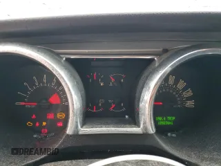 2005 Ford Mustang GT Deluxe z VIN 1ZVFT82H255237843, wystawiony jako Copart lot #44313965 z przebiegiem 128 236 mil mil oraz Szkoda całkowita • Salvage title. Historia ofert i sprzedaży dostępna na DreamBid. Obrazek 9.