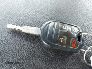 2012 Ford F-150 XL с VIN 1FTFX1ET6CFB78852, выставлен на аукционе IAAI как лот 42707747 с пробегом 246 662 миль миль и . История ставок и продаж доступна на DreamBid. Изображение 11.