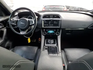 2018 Jaguar F-PACE S with VIN SADCM2FV6JA272990, listed as a Copart auction lot 86242834 with 101,156 mi miles and Salvage Title. Bid and sale history available at carsss.com. Image 8.