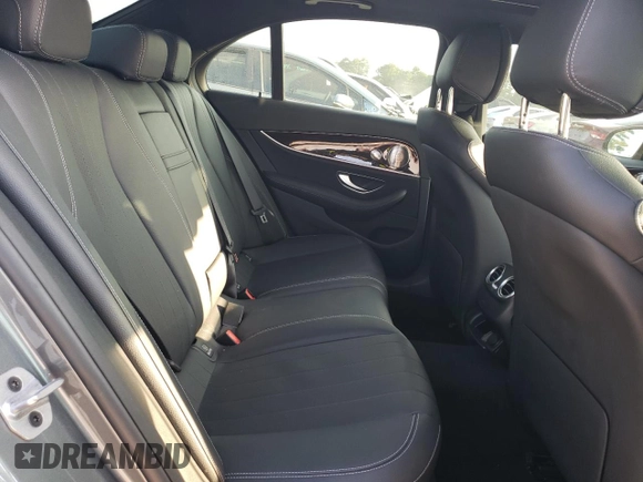 2021 Mercedes-Benz E-Class E 450 with VIN W1KZF5KB1MA940945, listed as a Copart auction lot 68541314 with 35,151 mi miles and Salvage Title. Bid and sale history available at carsss.com. Image 10.