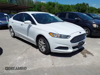 2013 Ford Fusion SE with VIN 3FA6P0H71DR361997, listed as a IAAI auction lot 42101072 with 136,741 mi miles. Bid and sale history available at carsss.com. Image 1.